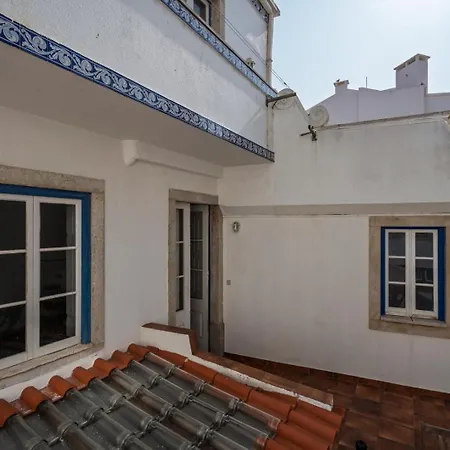 Beach! דירה אריסרייה